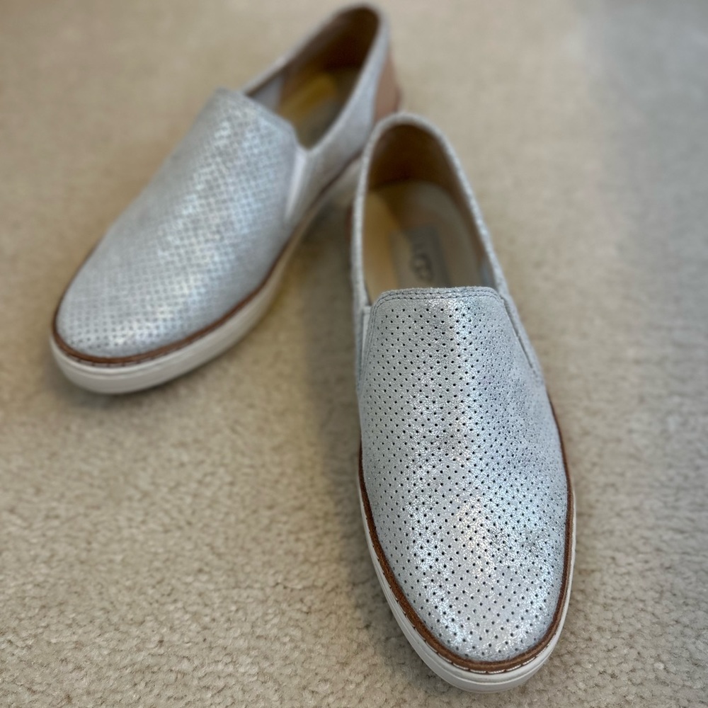 UGG Adley Perf Stardust Slip On Size 7